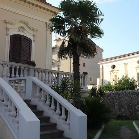 Villa Caterina サプリ エクステリア 写真
